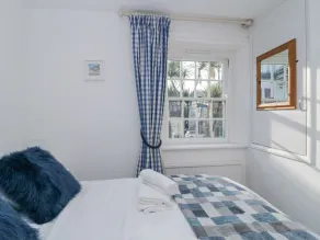 Boatman's Cottage - Image 5