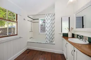 Pacific Terrace Beach House - Image 2