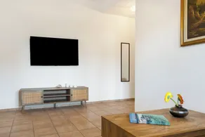 Ocean Alley Seaside Retreats - Coral Suite - Image 2