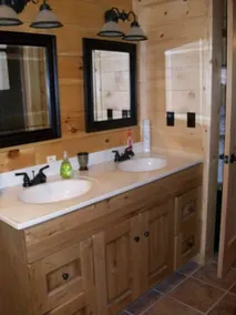 The Blackbear 4 bed log cabin with loft and cathedral ceilings - Image 3