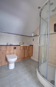 Visit England Gold Award Winning Rural 3 Bedroom Barn Conversion in Kent - Image 2