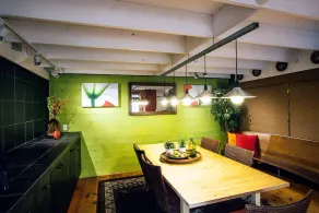 Vintage BARN Apartment-POOL-HotTub-FirePit-Hiking-Museums-Theater-Pets welcome! - Image 5