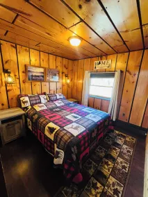 Lake Side Guest Suite - Image 5