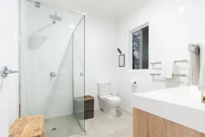 Contemporary Studio in the heart of Paddington by Custom Bnb Hosting - Image 3