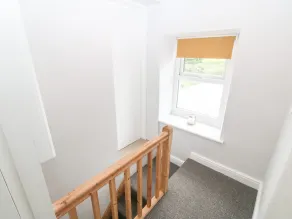 3 GREEN TERRACE, family friendly, with open fire in Newborough - Image 2