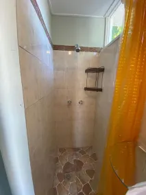 Cozy 2 Bedroom with free private parking on premises - Image 3