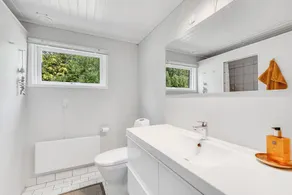 Unique holiday home in quiet surroundings - Image 2