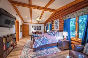 Oakwood Lodge - Image 4