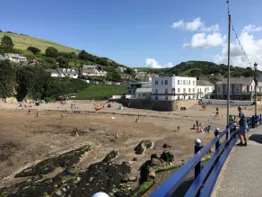 Modern 3 Bedroom Bungalow with Fantastic Views Over the Bay of Combe Martin - Image 2