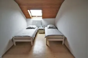 Schöne, Große Wohnung mit Parkplatz und Terasse - Image 5