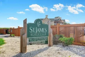 St James first floor Studio unit Golf course view - Image 3