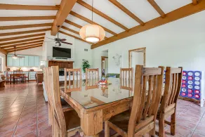 20% Off, 3 Properties, Large Groups Welcome - Image 5
