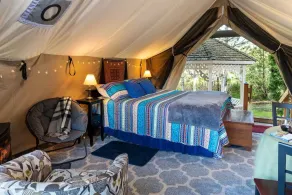 Luxurious Glamping Tent with heated  indoor pool - Image 5