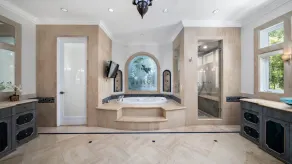 BH (Trousdale) Estate 4BD/5BA, Pool, Spa, Tennis/ basketball Court, Gym & More - Image 3