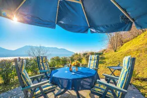 3½-room apartment with terrace, balcony and fantastic lake view - Image 5