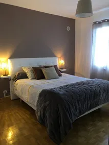 Dejlig 48m2 F2 med stor balkon, komfortabel, meget lys, klassificeret 4 stjerner - Image 4