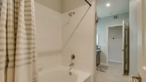 New Listing Remodeled Condo in North Scottsdale - Image 4