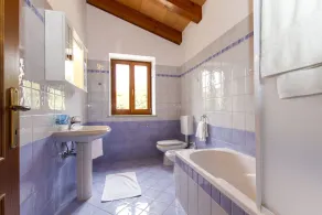 Apartment 1258/12018 (Istria - Koromačno), 4000m from the beach - Image 2
