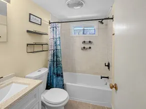 Twin Sails | Classic Coastal Cottage on Atlantic Ave - Image 3