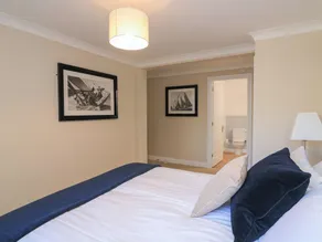 6 Dartmouth House - Image 5