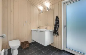 Pet Friendly Home In Rødby With Kitchen - Image 3