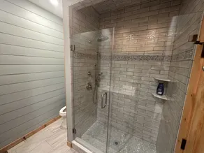 Ski House - ON THE SLOPE w/ hot tub - Image 4