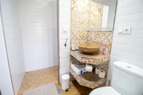 Comfortable Apartment with Courtyard in Motril - Image 4
