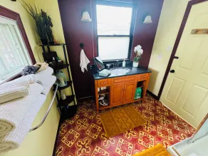 Your Own Oasis In Downtown Elora!  - Image 3