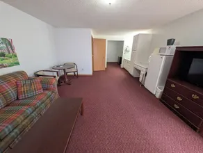 Auburn Inn South - Image 5