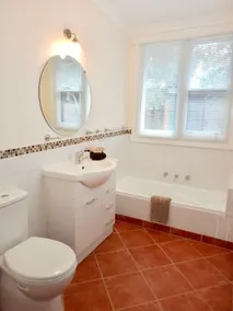 Enkelt niveau, Hyggeligt, Familievenligt, rent og behageligt i en fantastisk beliggenhed! - Image 3