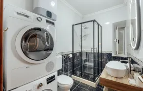 Stunning Home In Herceg Novi With Wifi - Image 4