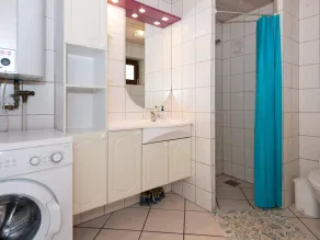 6 person holiday home in Hejls - Image 2