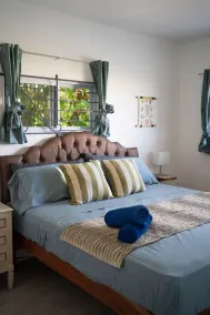 New Seaside Romantic Cottage With Optional Pool - Image 5
