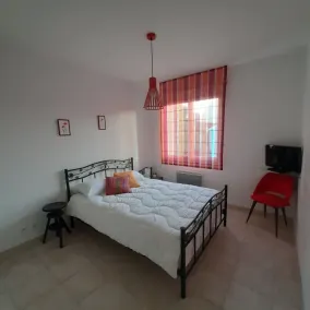 Agréable Petite Maison de Vacances Récen au Calme à Deux pas du Port, Plain Pied - Image 5