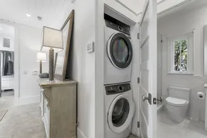 Acqua Cottage & Carriage House - Image 3
