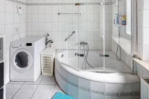 Apartment in Münden with Shared Terrace and Wi-Fi - Image 3