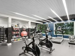 Loft style condo - Image 2