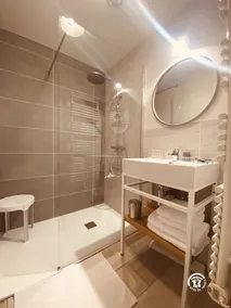 Maître de Cabestany - 3 chambres en-suite + 1 mezzanine - Image 3
