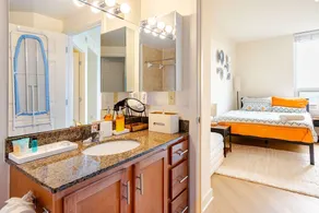 Downtown Silver Spring Walkable Metro Skyline Balcony Corner Suite Luxe Pad - Image 5