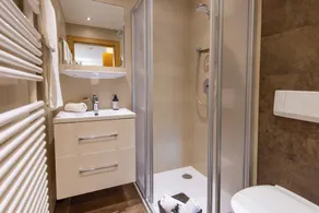 Barbara-Leogang Vacation Rental (2–4 people) Skiing, Biking & Hiking: 2 bedrooms, 2 double beds, 2 bathrooms - Image 4