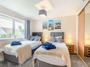 OYSTERCATCHER, pet friendly, country holiday cottage in Drummore - Image 3