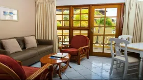 Lovely Resort on Eagle Beach - Image 5