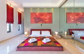 Villa Interior Moderna de 3 Quartos de 215 m² com Piscina Privativa (Aquecida) - Image 4