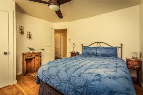 All New Remodeled Cottage - Image 3