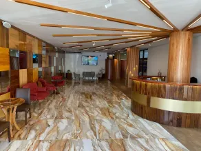 Murex Plaza Hotel & Suites - Image 4