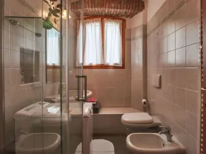 Magnifique maison de vacances privée avec climatisation, WIFI, TV, balcon et animaux admis - Image 4