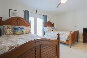 Paradise on the Canal with Ocean Access including Pool & Spa - Image 3
