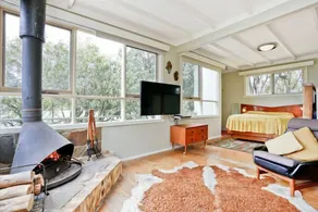 Renovated 1950s beach shack. Private with magnificent ocean view - Image 5