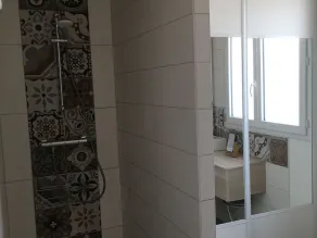 Maison rénovée proche mer avec terrasse, parking privé et wifi à Barbâtre - Image 3