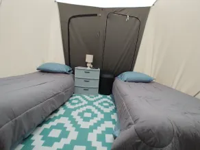 Campers Paradise, cozy tents, hot tub, free EV charger. Pet friendly  - Image 5